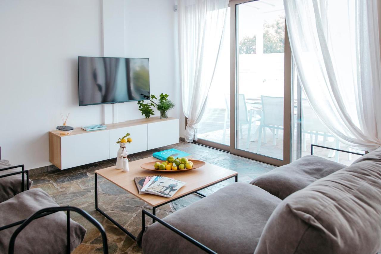 Island Home Seaside Villa パラリムニ エクステリア 写真